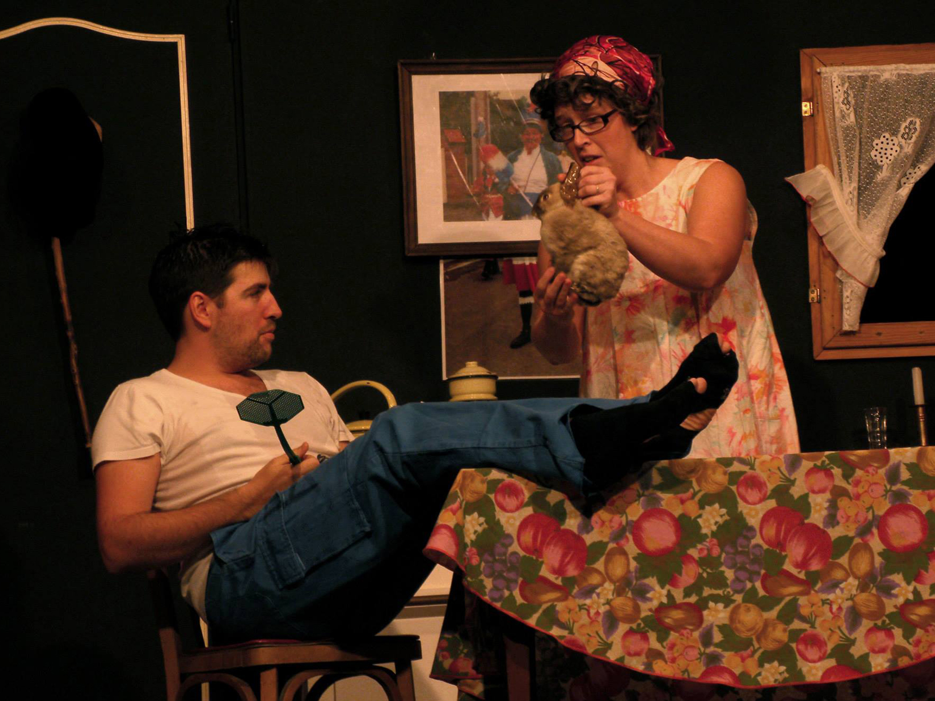 Photo de Zulma qui a retrouvé nain nain le lapin du voisin mort